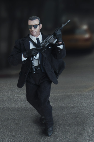 gun battle in the streets of los angeles